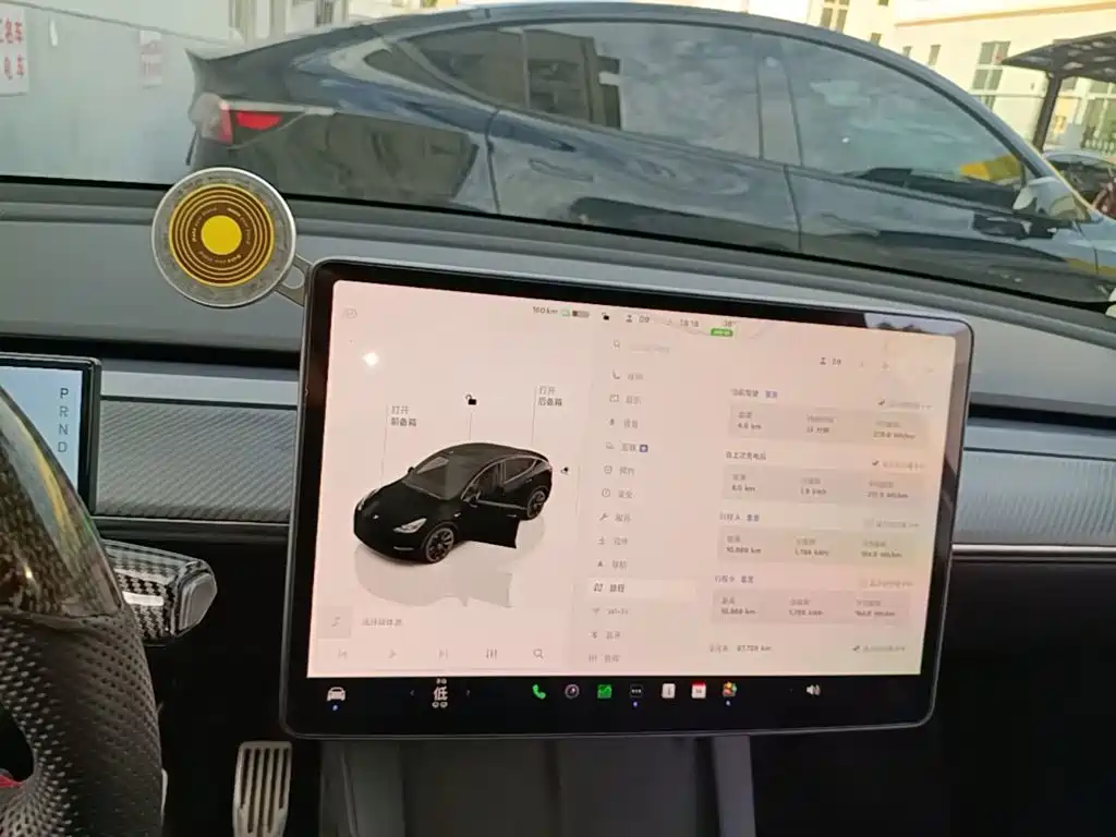 Tesla Model Y — фотографии объявления, Фото 13