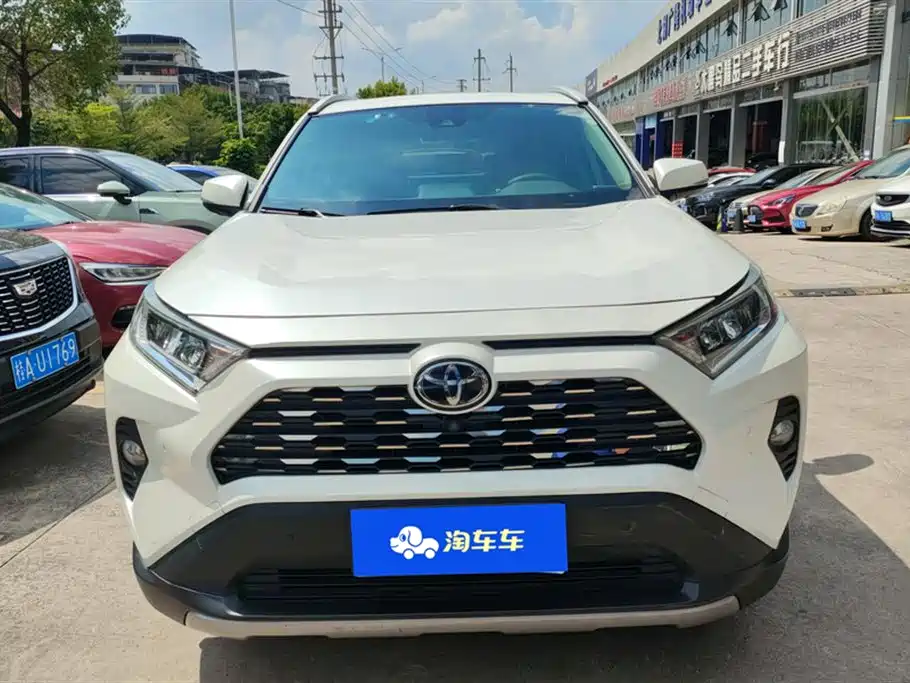 TOYOTA RAV4 RONGFANG