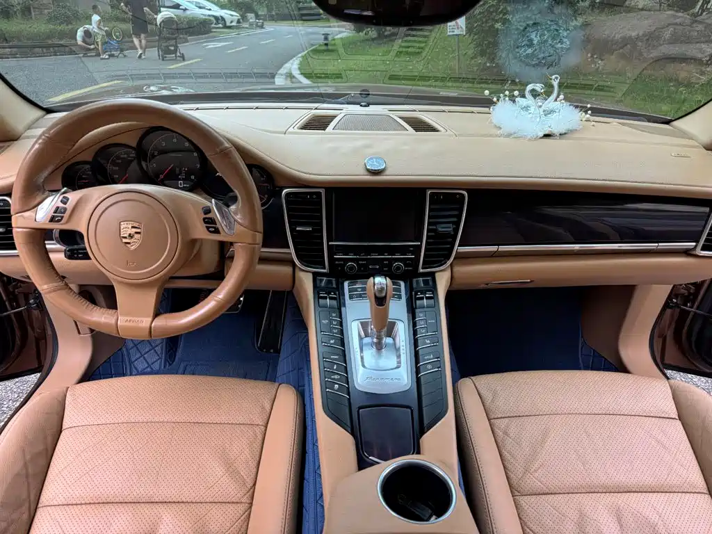 Porsche Panamera — миниатюра 14