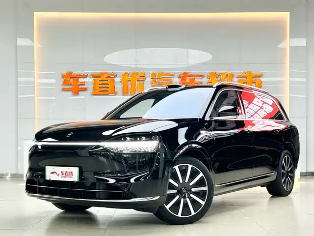 AITO ASK THE WORLD M9 2025