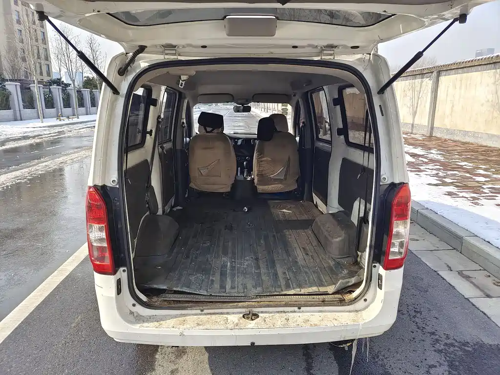 WULING WULING RONGGUANG V