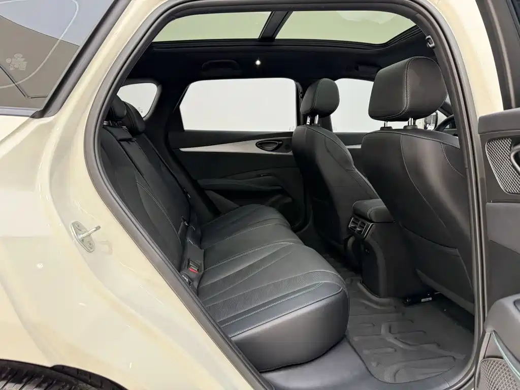 BYD Seal 06 DM-i Touring — миниатюра 25