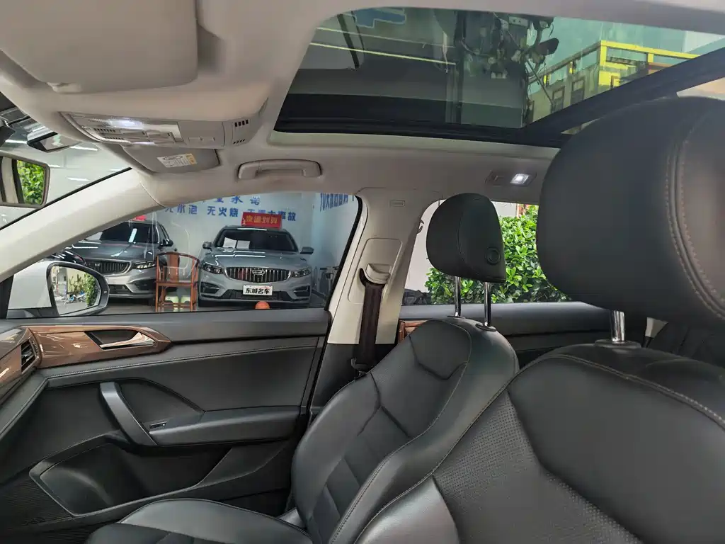 Volkswagen Tharu — миниатюра 19