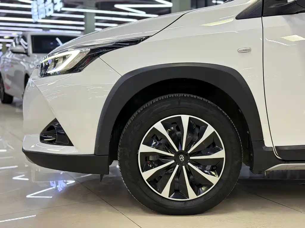 TOYOTA YARIS L ZHIXUAN