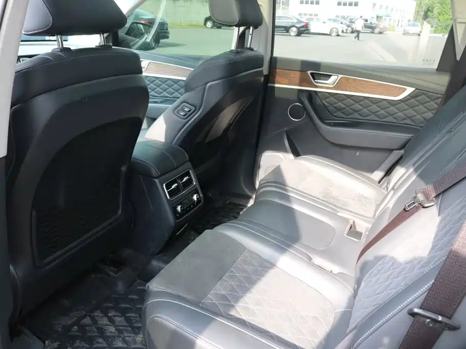 Hongqi Hongqi HS7 — миниатюра 11