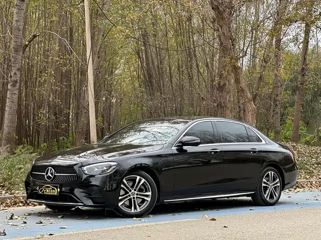 MERCEDES-BENZ E CLASS 2022