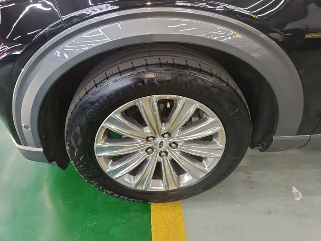 Ford Explorer — миниатюра 23