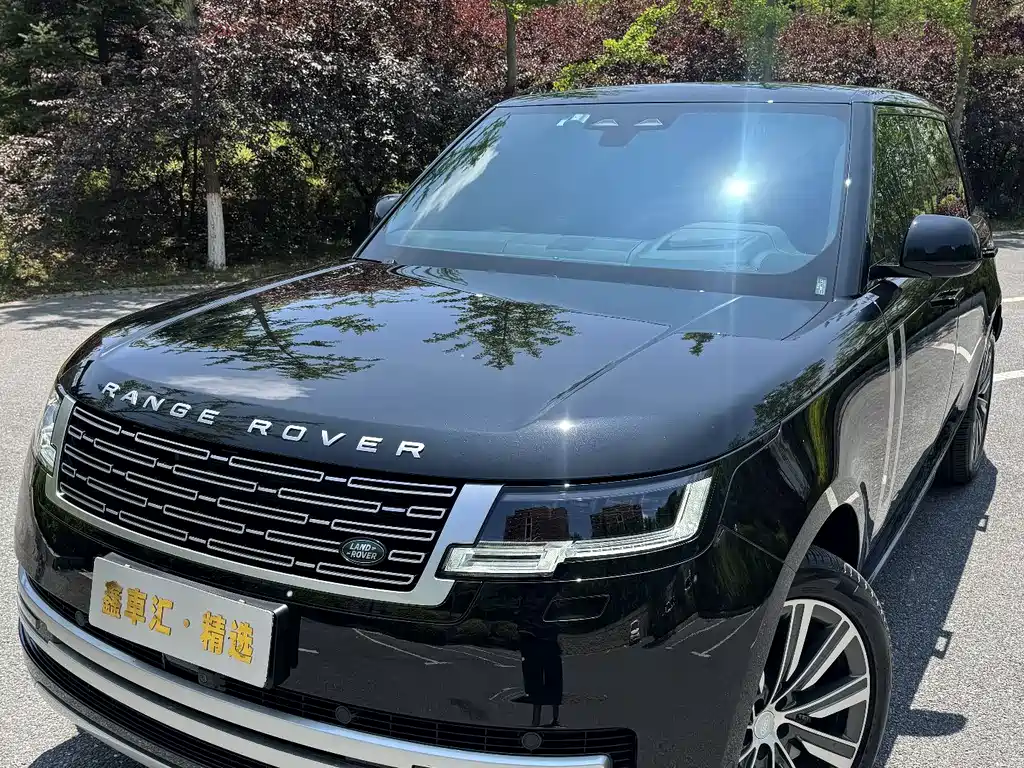 Land Rover Range Rover 2025 3.0 L6 400PS Long Wheelbase