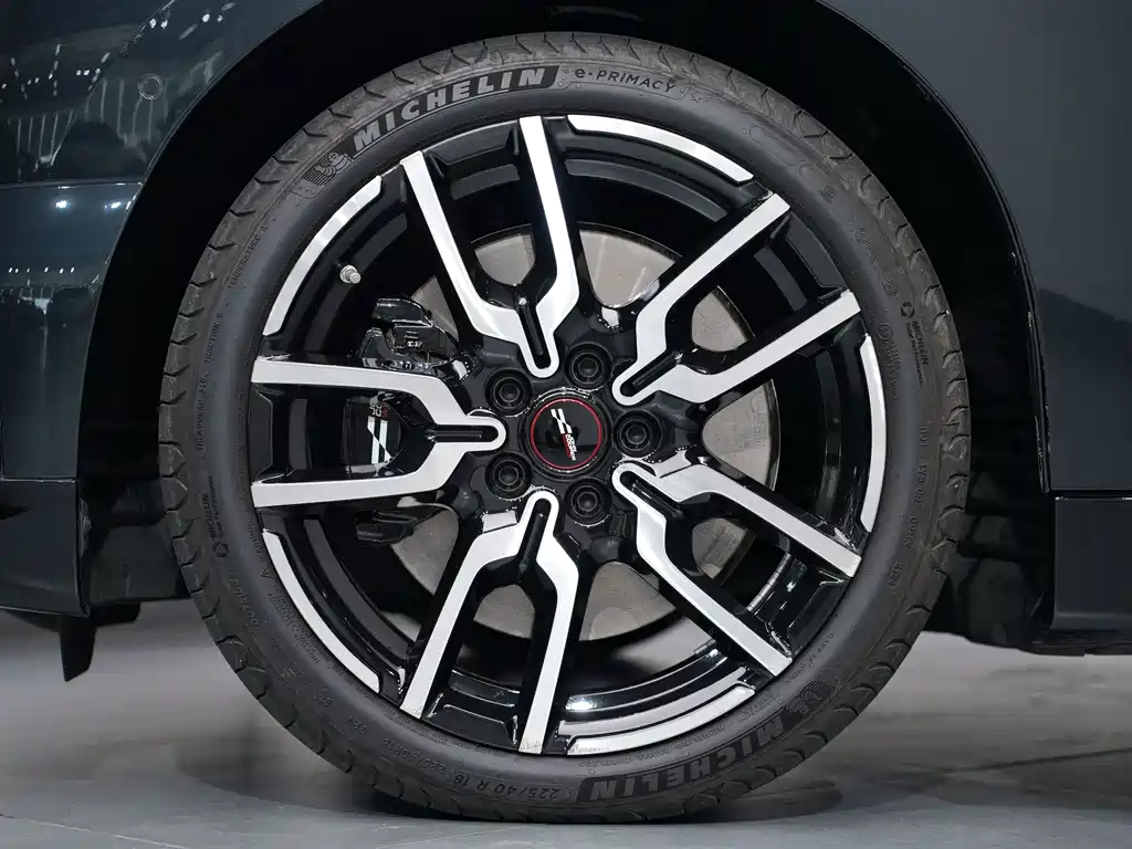 MINI MINI COOPER EV — миниатюра 17
