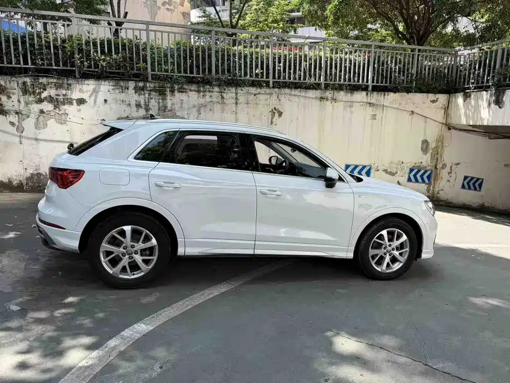 Audi Q3 2020 35 TFSI