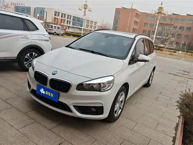 BMW 2 SERIES STATION WAGON 2017