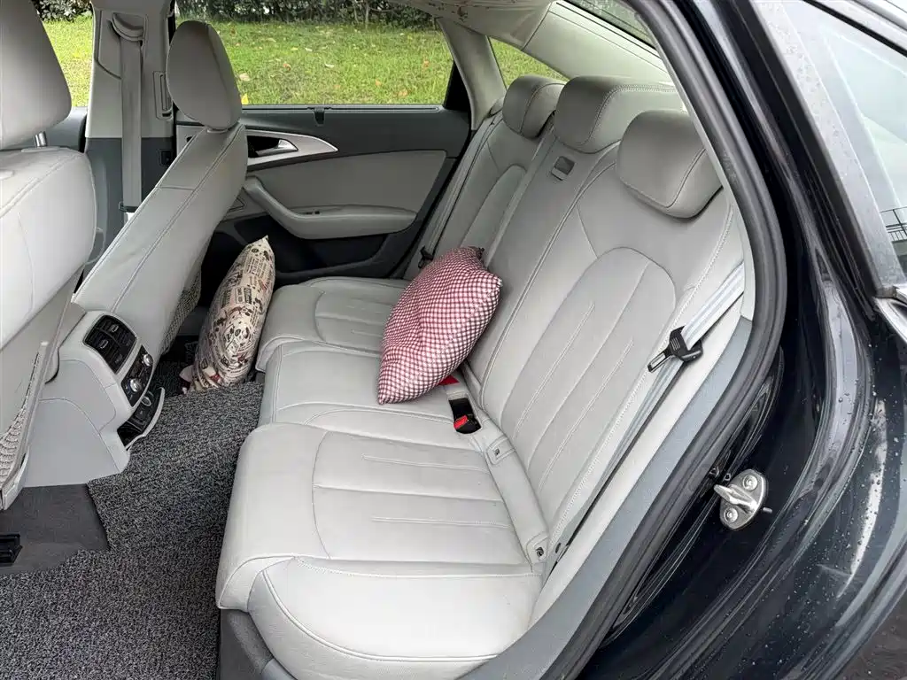 Audi A6L 2012 TFSI Comfort