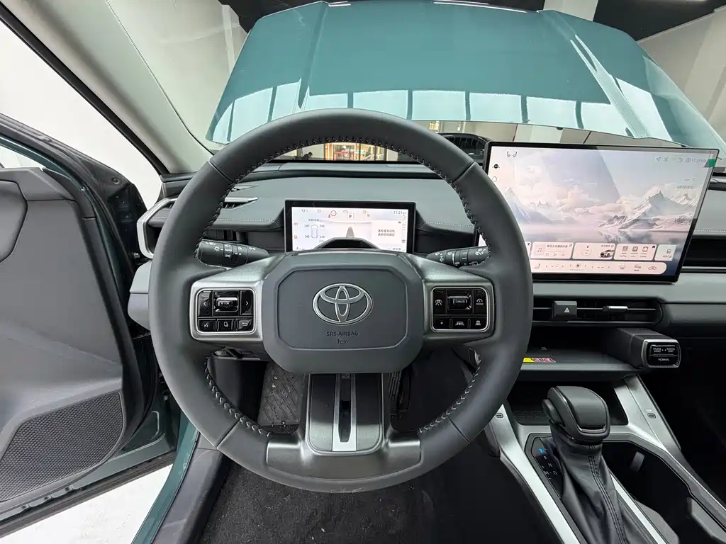 Toyota RAV4 — фотографии объявления, Фото 11