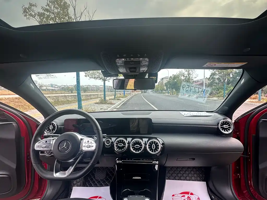 MERCEDES-BENZ A CLASS