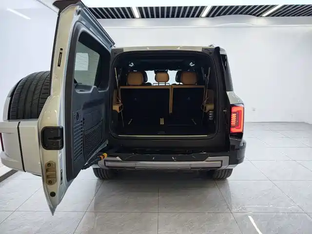 Fang Cheng Bao Leopard 8 — миниатюра 6
