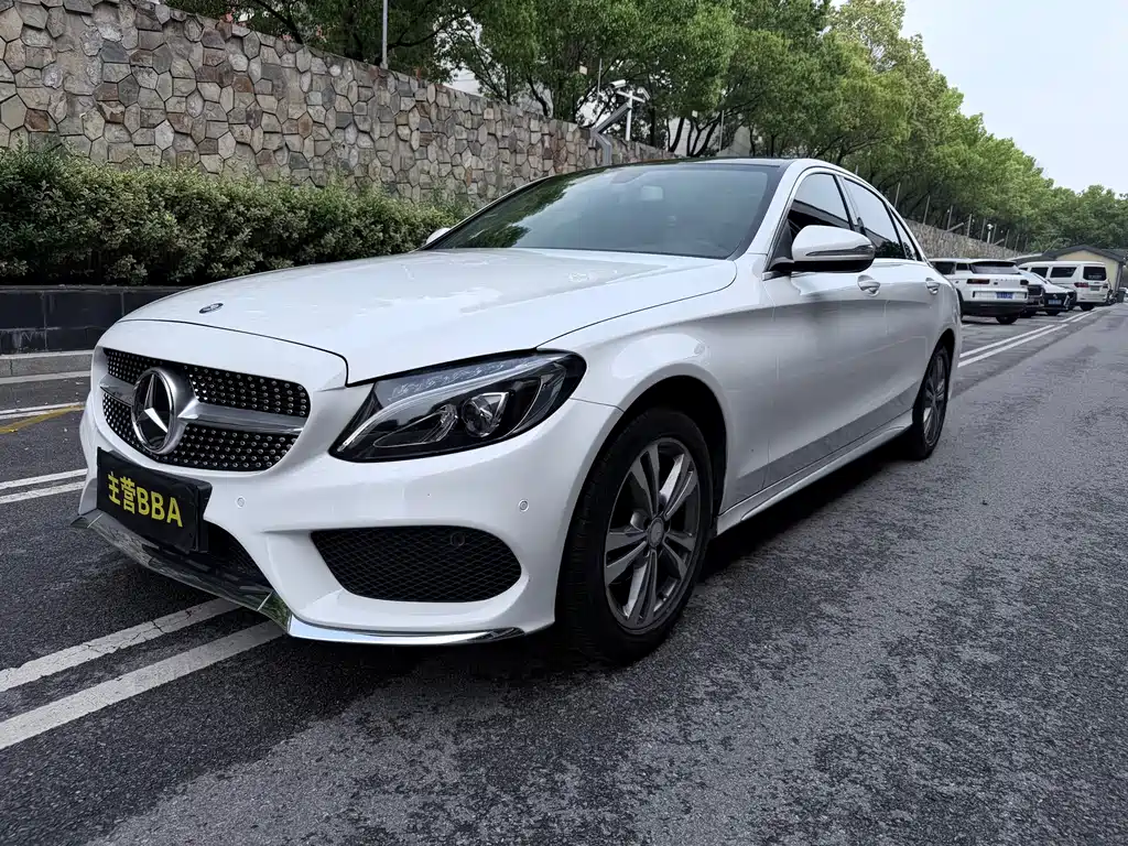 Mercedes-Benz C-Class 2017