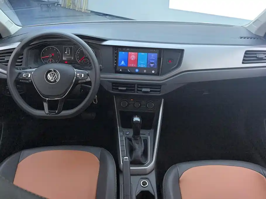 Volkswagen Polo — миниатюра 12