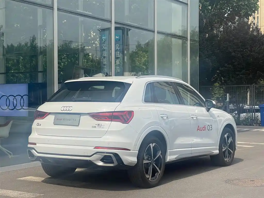Audi Q3 2024 35 TFSI Fashion