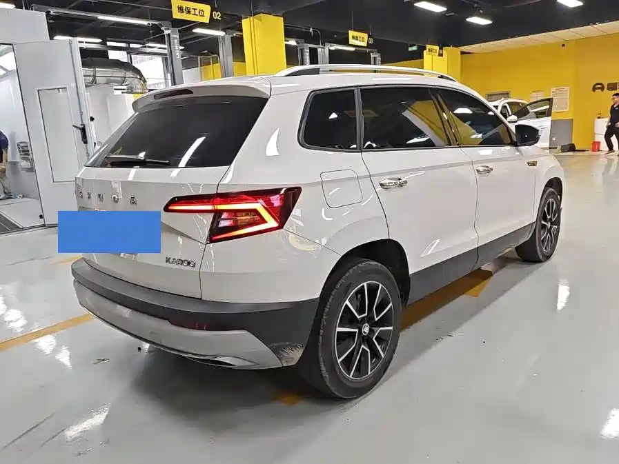 Skoda Karoq — миниатюра 3