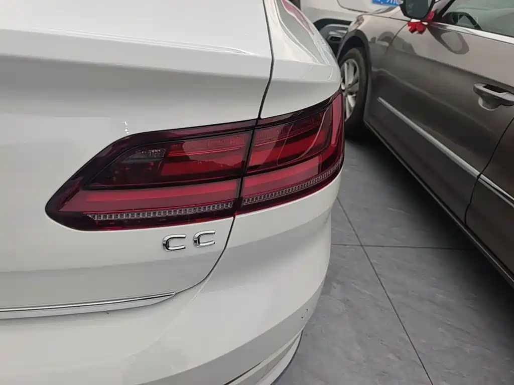 Volkswagen FAW - Passat CC CC 2020 330TSI VI
