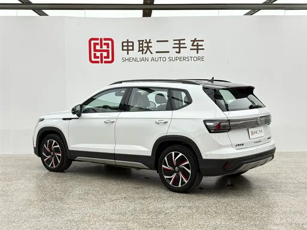 Volkswagen Tharu 2024 300TSI
