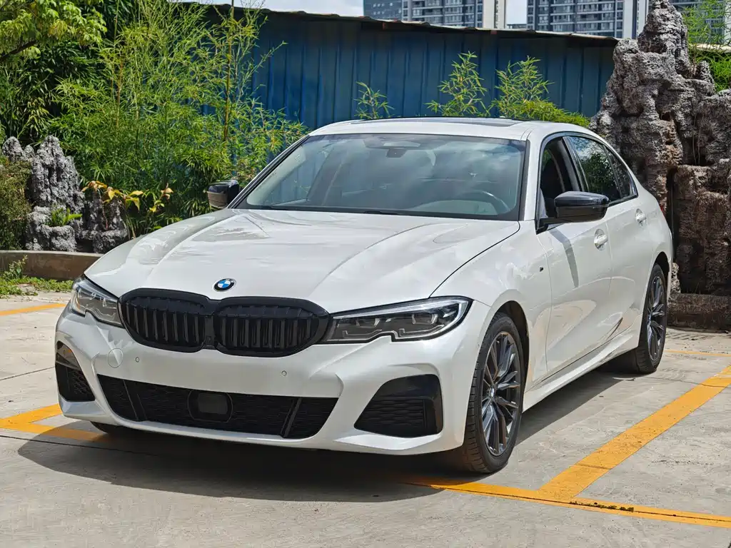 BMW 3 Series 2020