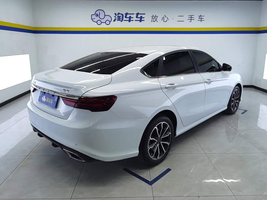 Geely Binrui 1.4 л 2021 г. Белый, пробег 44400 км