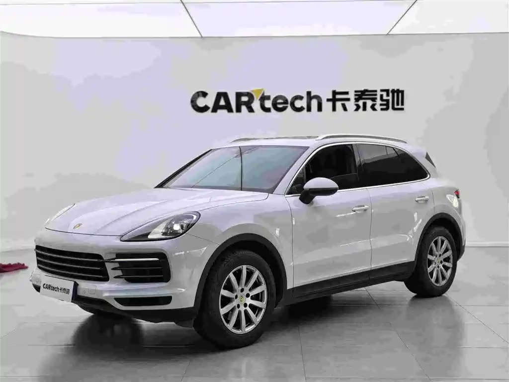 Porsche Cayenne 2021
