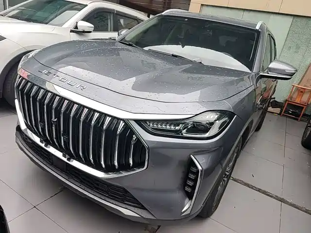 2023 JETOUR X70