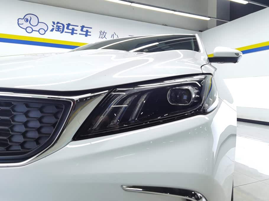 Geely Binrui 1.4 л 2021 г. Белый, пробег 44400 км