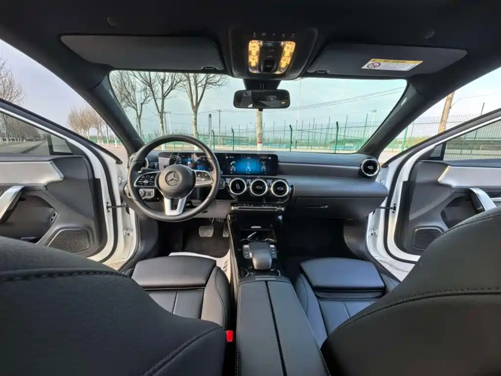 MERCEDES-BENZ A CLASS