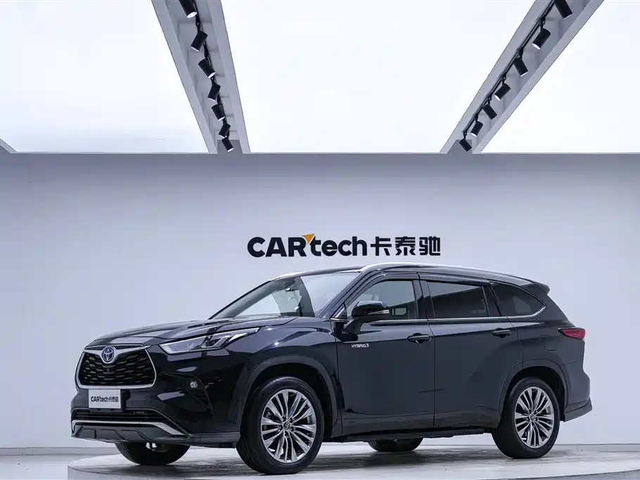 Toyota Highlander 2021