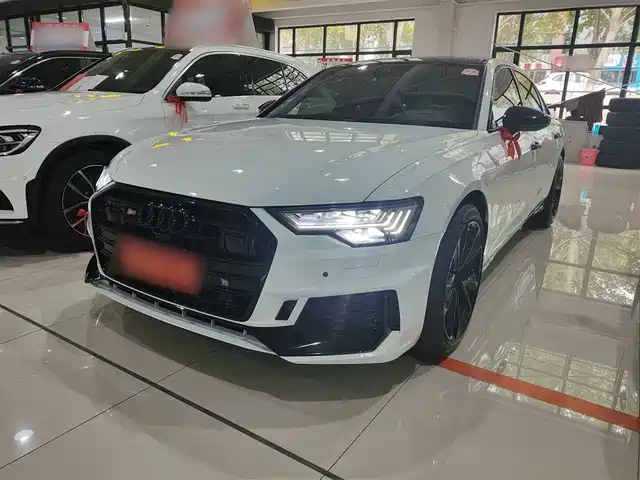 AUDI  A6L 2022