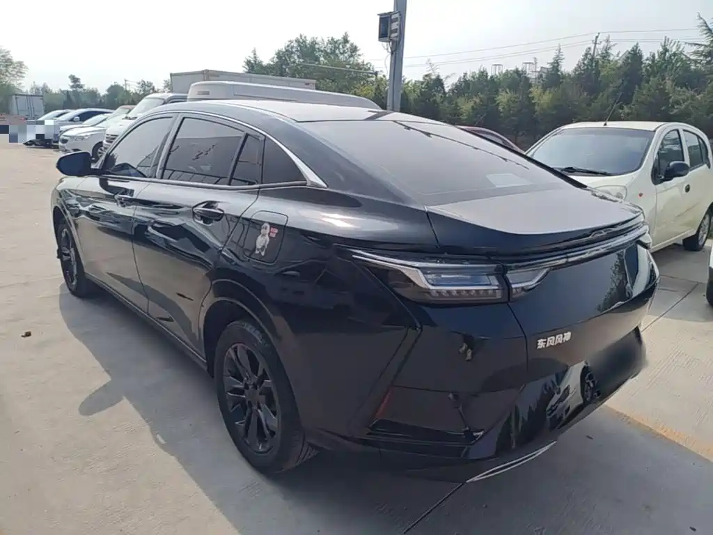 Aeolus Yixuan — миниатюра 5