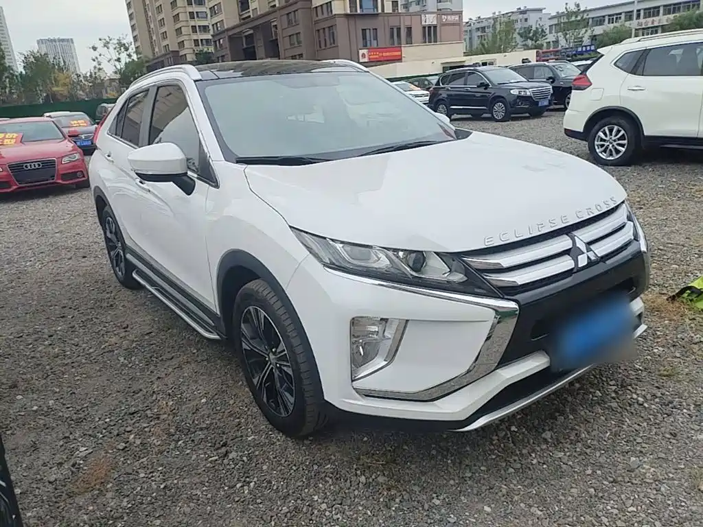 Mitsubishi Eclipse Cross — миниатюра 4