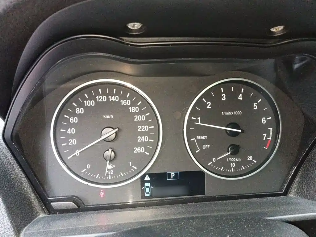 BMW 1 Series (Import) — миниатюра 4