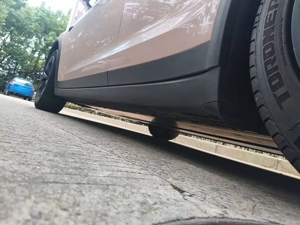 Tesla Model X — миниатюра 22