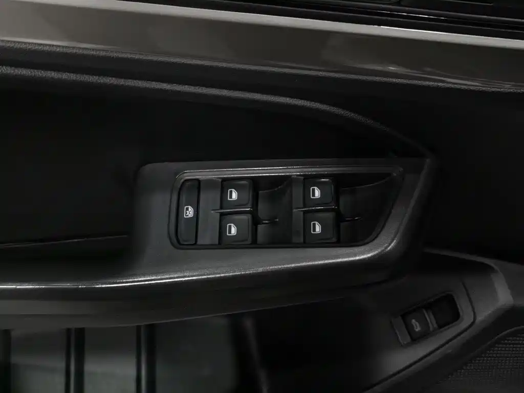 Volkswagen Lavida 2019 1.5L AT VI