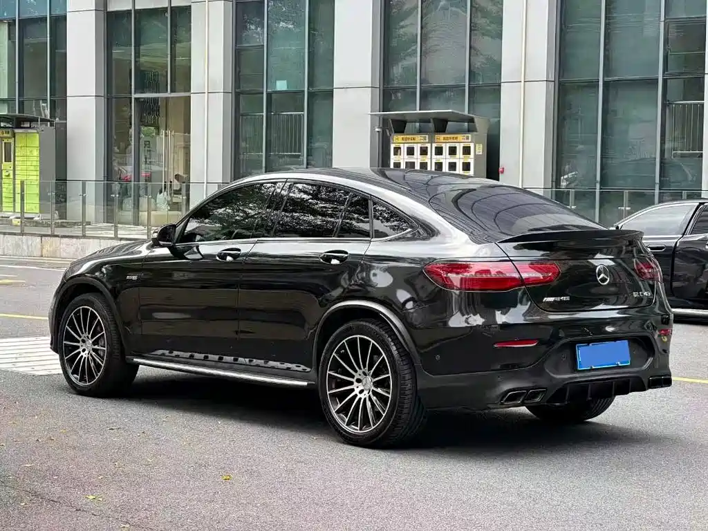 Mercedes-Benz GLC Coupe AMG — миниатюра 3