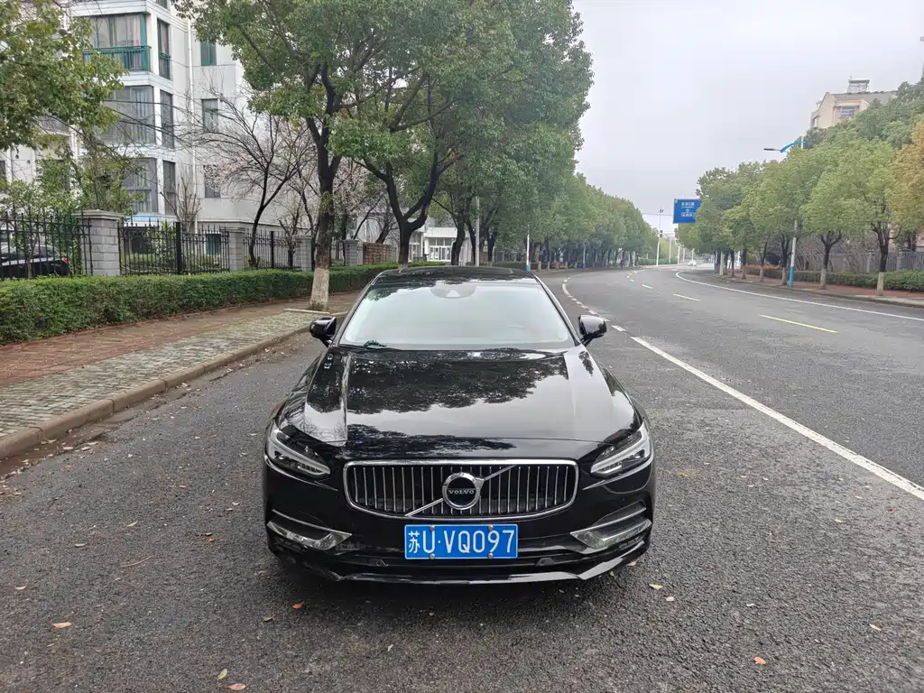Volvo S90 2020