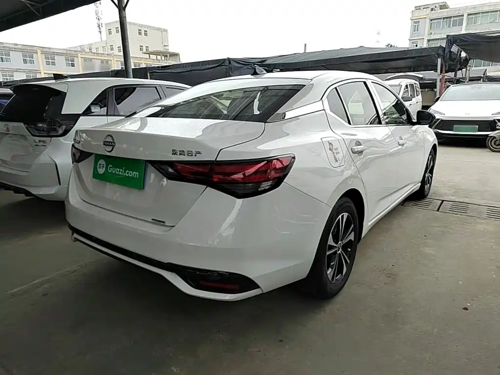 Nissan Sylphy — миниатюра 7