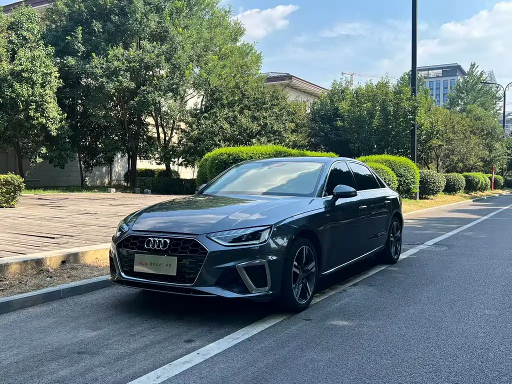 Audi A4L — миниатюра 2