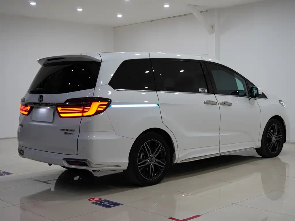Honda Odyssey 2022 2.0L e:HEV