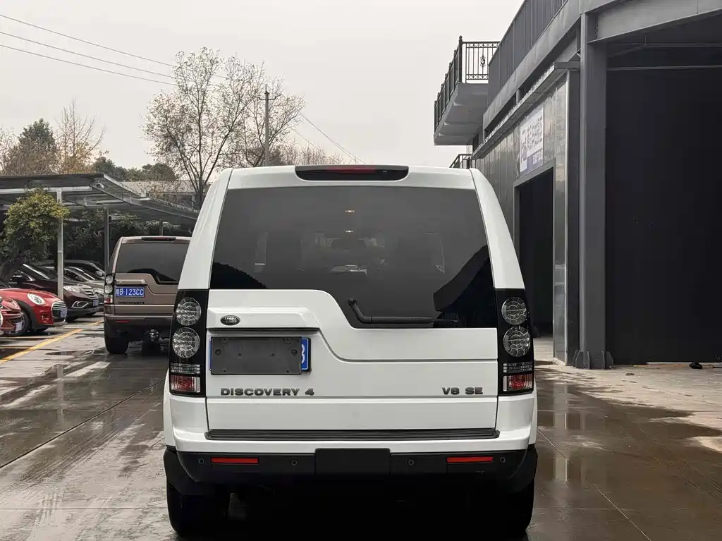 Land Rover Discovery 2013 5.0 V8 SE