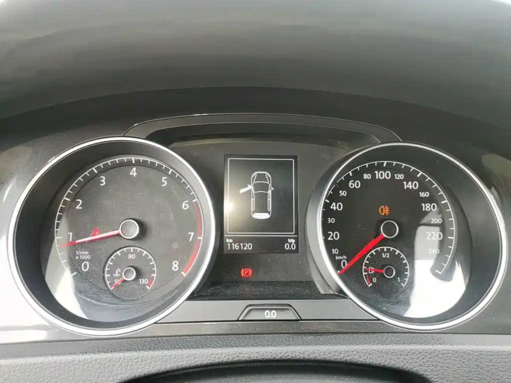 Volkswagen Golf — миниатюра 12