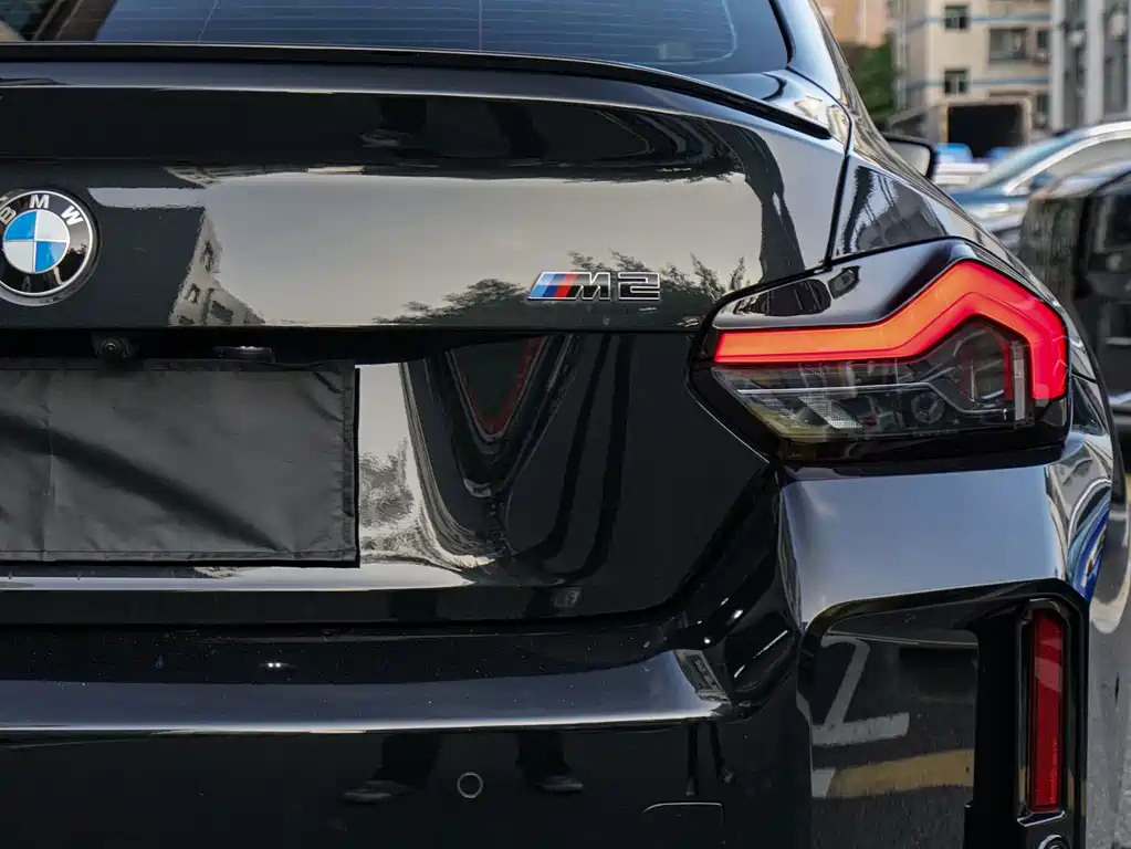 BMW M2 — миниатюра 11