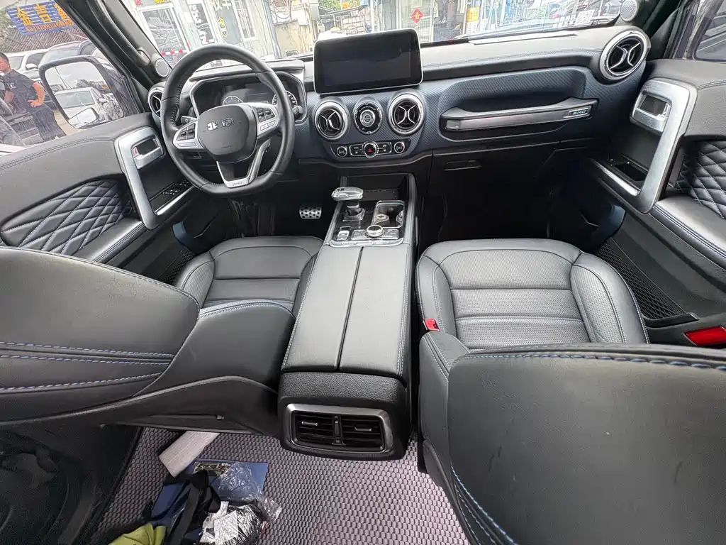 BAIC BJ40 2021 2.0D AT