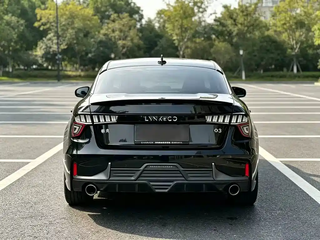 Lynk & Co 03 — миниатюра 12