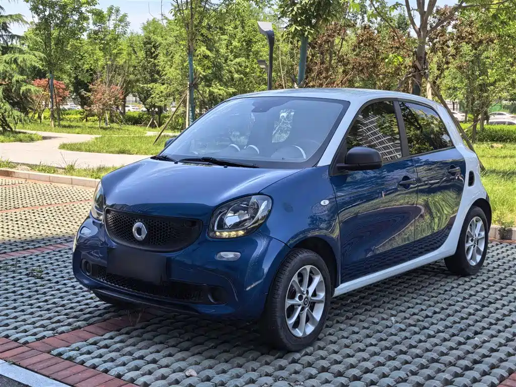 Купить smart Smart Forfour