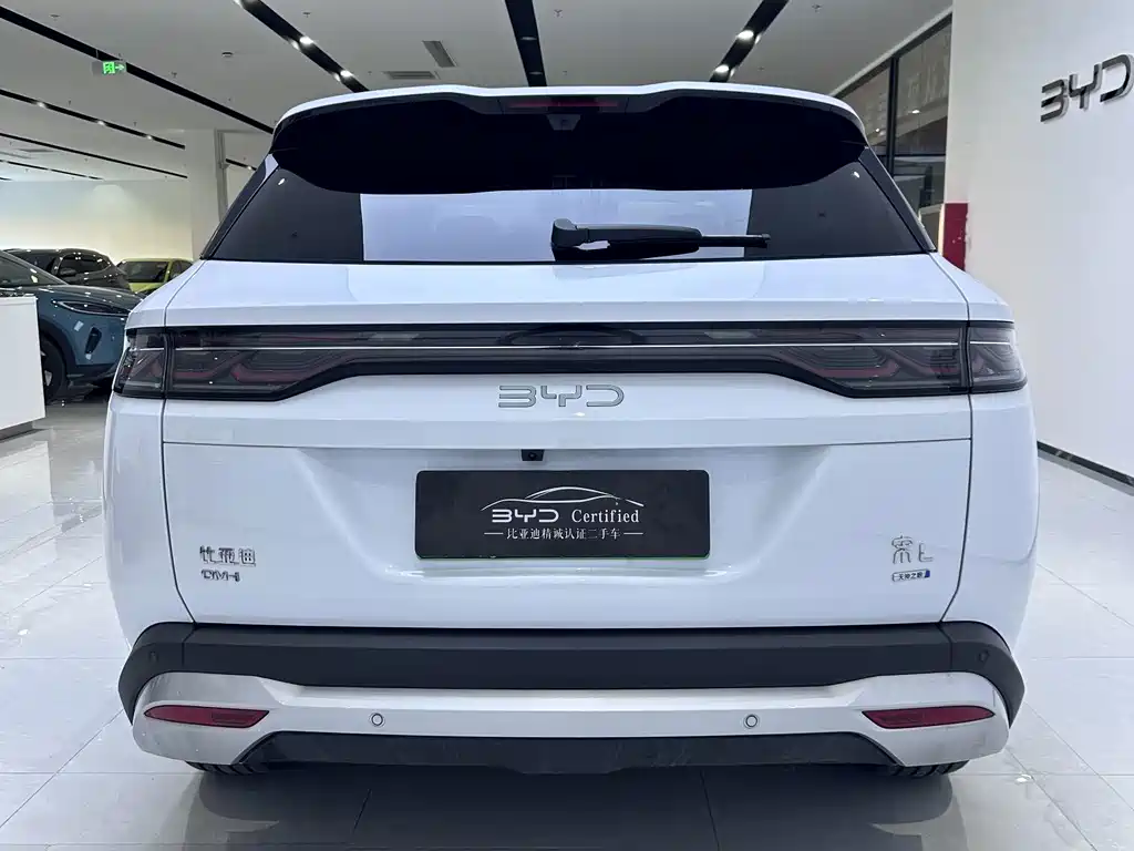 BYD L DM-i — миниатюра 10